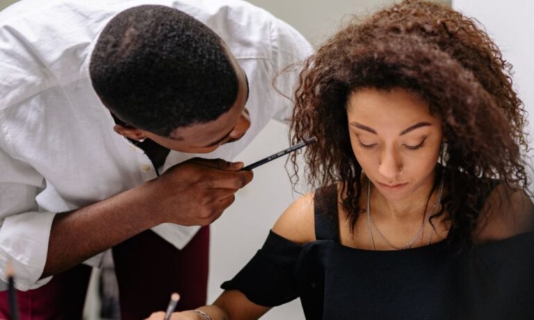 Wanneer Laat Een Narcist Je Los & Met Rust? 6 Simpele Tips